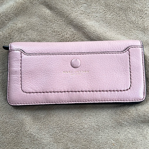 Mark Jacobs wallet - Picture 1 of 6